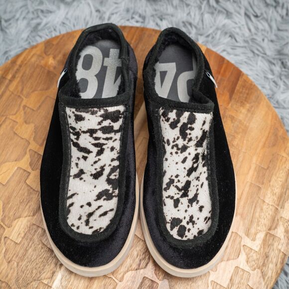 P448 Women’s Bubble Slip on Shoes in Black & Cowhide Print - Size EU 37/US7 - Picture 3 of 7